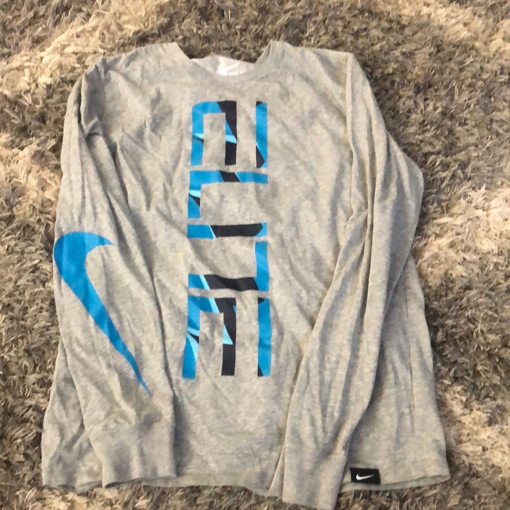 Mens Nike long sleeved t shirt